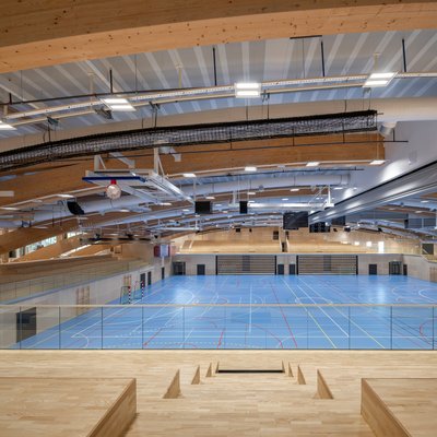 [Translate to Englisch:] Kviberg Eis- und Sporthalle, BSH-doppelbögen