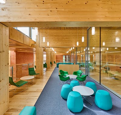 Innenansicht Eton School Pool