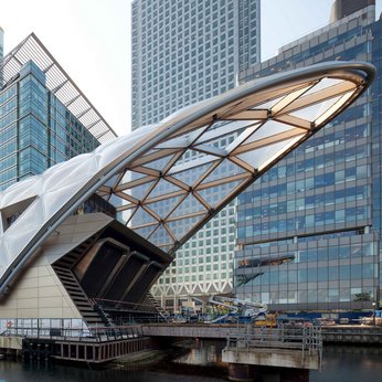 Crossrail Canary Wharf Außenansicht