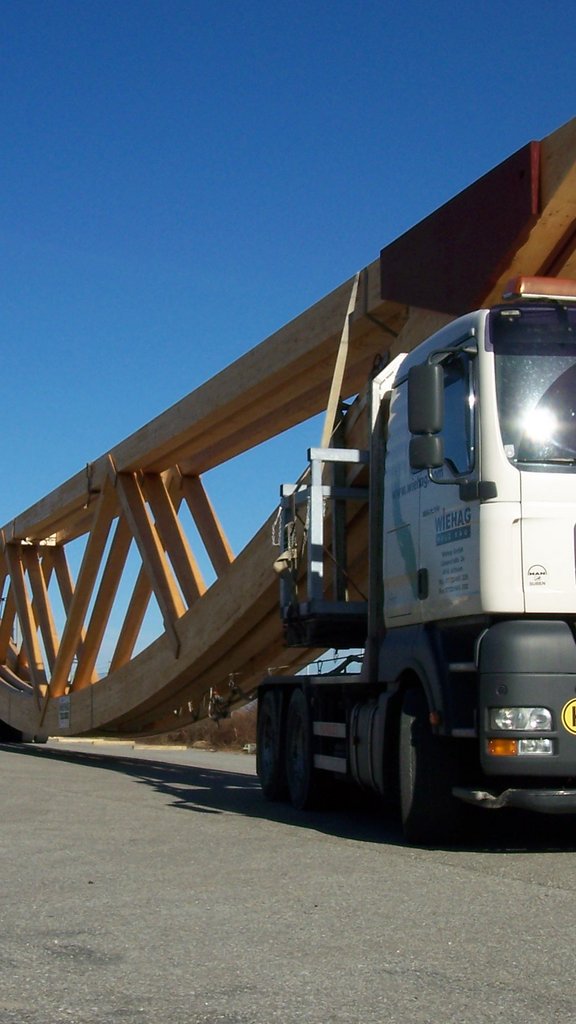 [Translate to English:] WIEHAG Transport Logistik