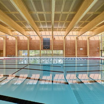 Eton School Pool Innenansicht