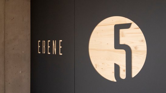 Holz Parkhaus Hargassner