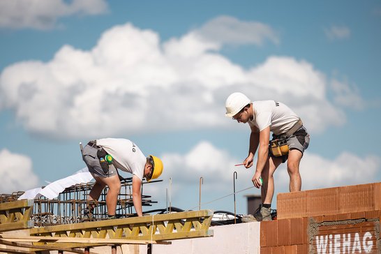 Bauarbeiter am Baustelle