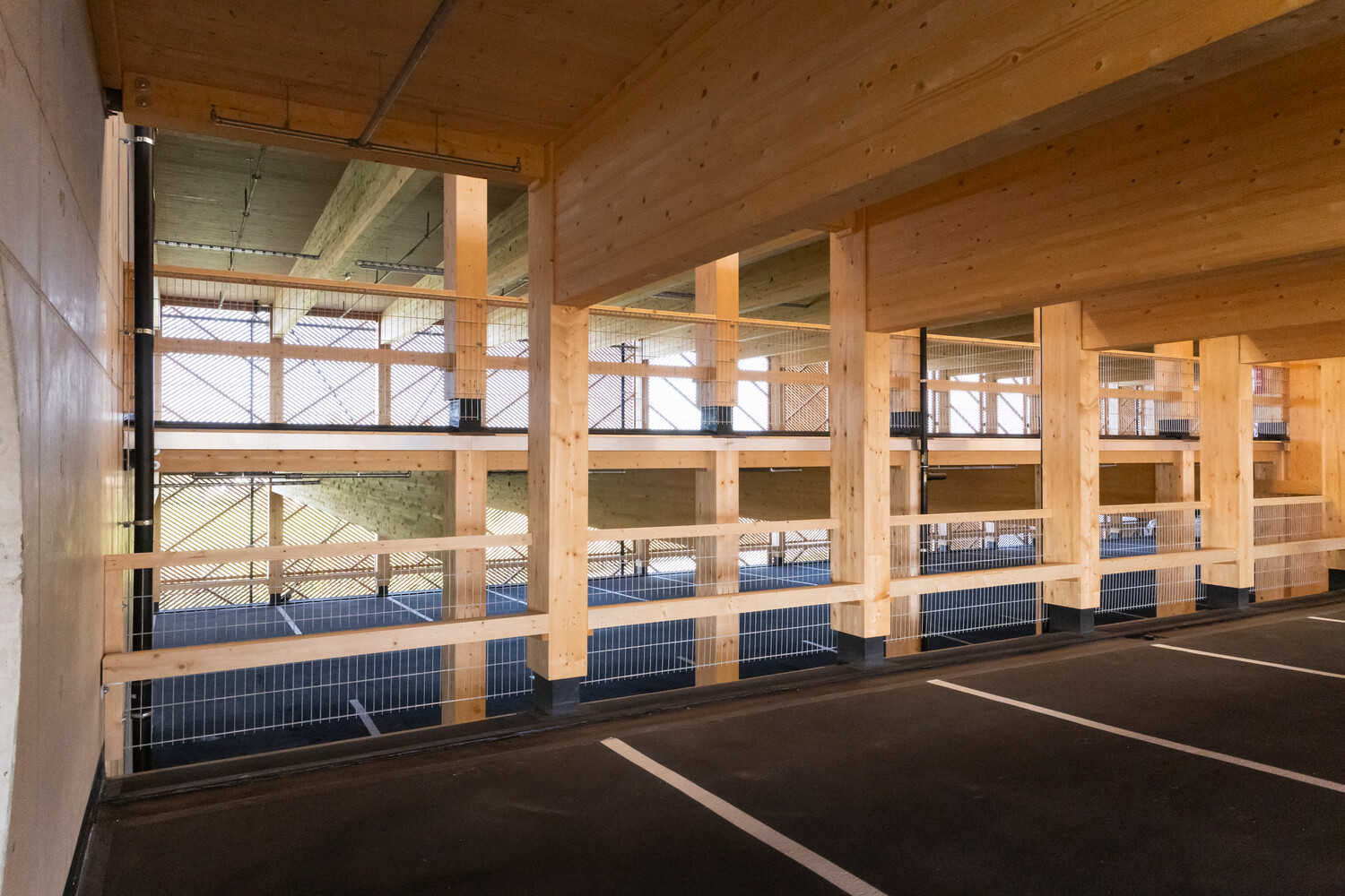 Holz Parkhaus Hargassner Holzkonstruktion