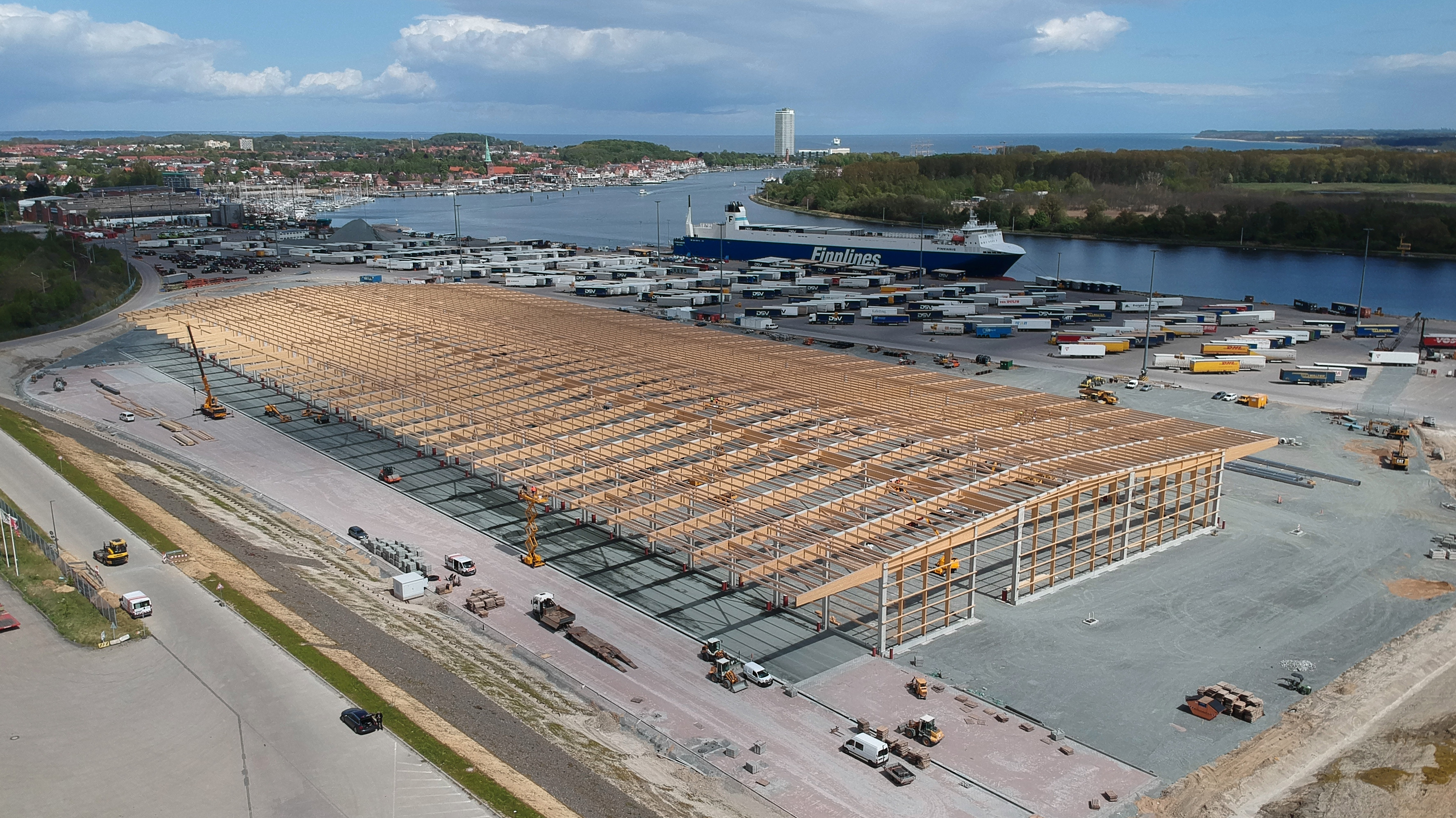 [Translate to Englisch:] Logistikhalle Skandinavienkai